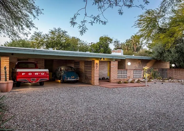 Holiday home Mid-century Modern Wow *